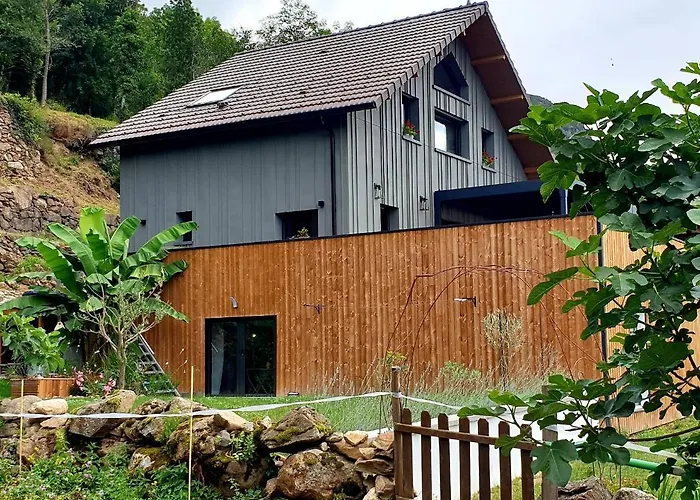 Le Chalet De Pyrene Et Hercule